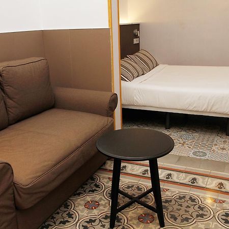 Bcn Home Guest House Barcelona Exterior photo