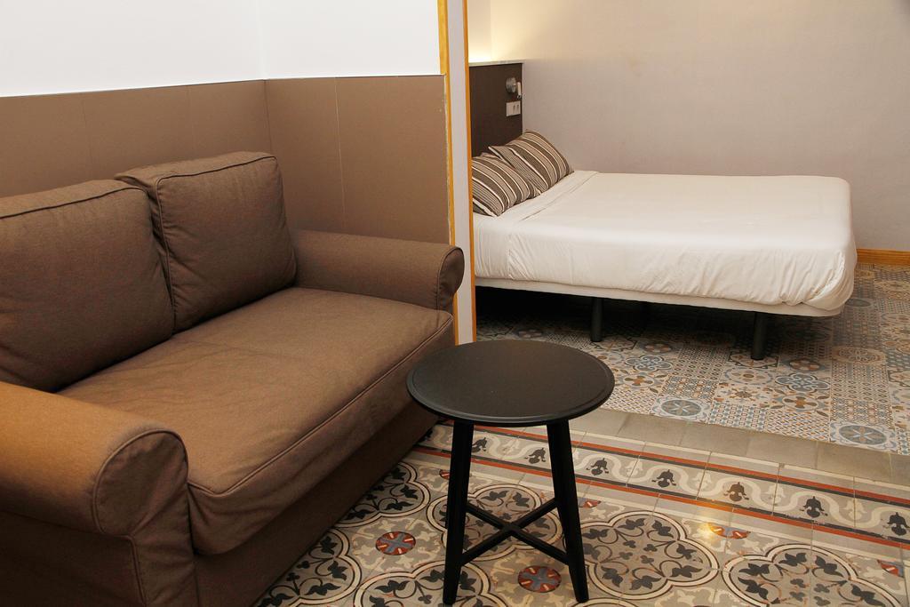 Bcn Home Guest House Barcelona Exterior photo